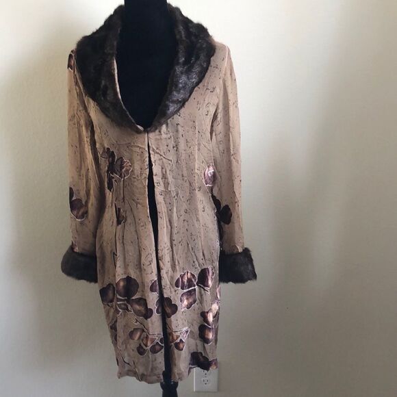 ⭐️Beautiful brown silk blend duster⭐️ - Picture 6 of 6